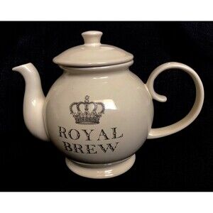 Ceramic Coffee Pot Tea Pot Royal Brew by David Mason Design Majestic Pattern.